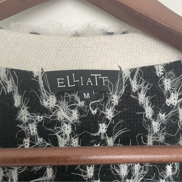 Elliatt Fuzzy Cardigan, Size Medium - Picture 2 of 5